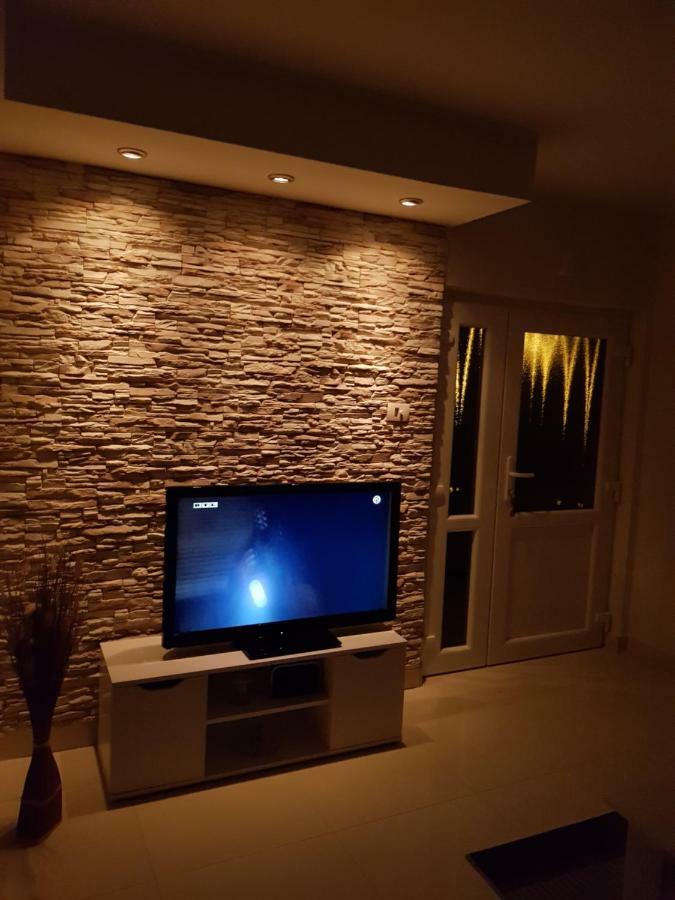 Holiday Home Begonja Привлака Екстер'єр фото