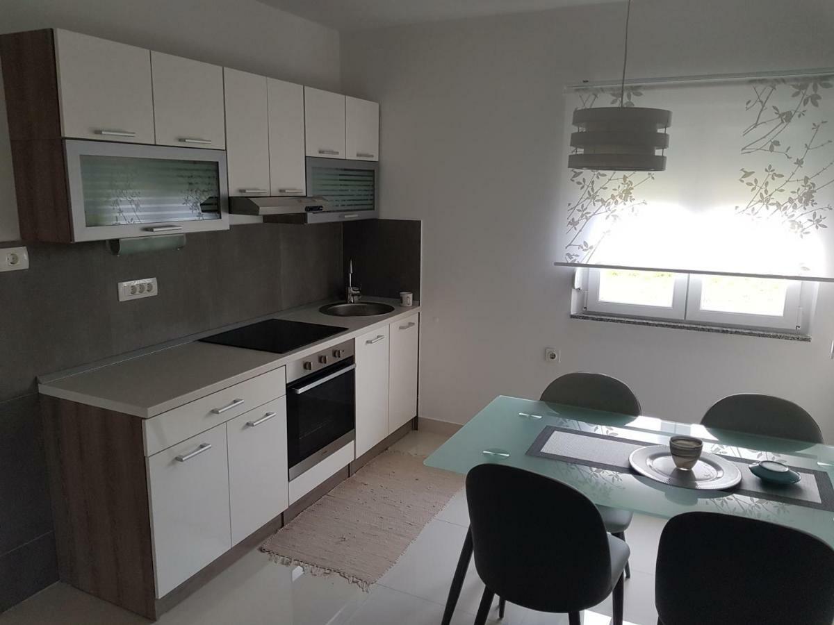 Holiday Home Begonja Привлака Екстер'єр фото