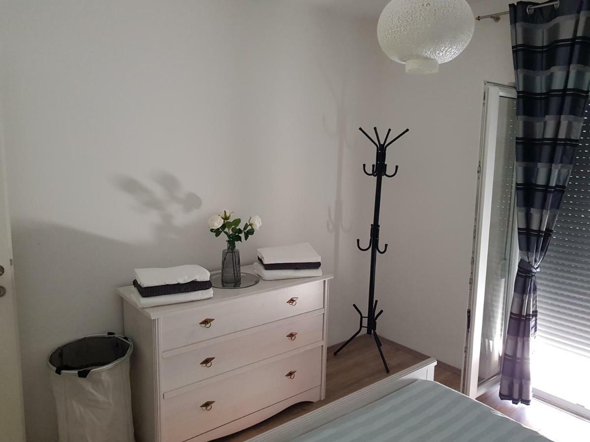 Holiday Home Begonja Привлака Екстер'єр фото